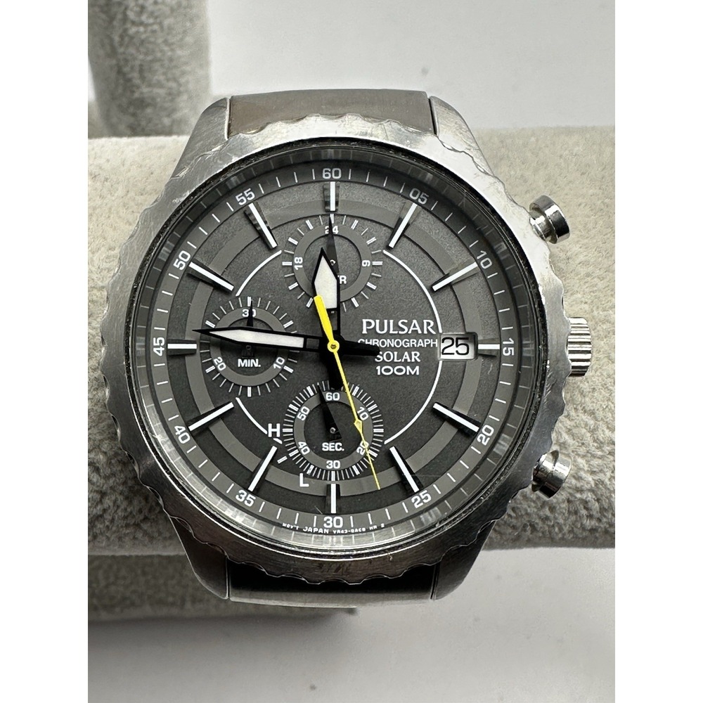 Pulsar VR43-X001 Solar‎ Mens Chronograph Watch Works 44MM 8" Rare J29